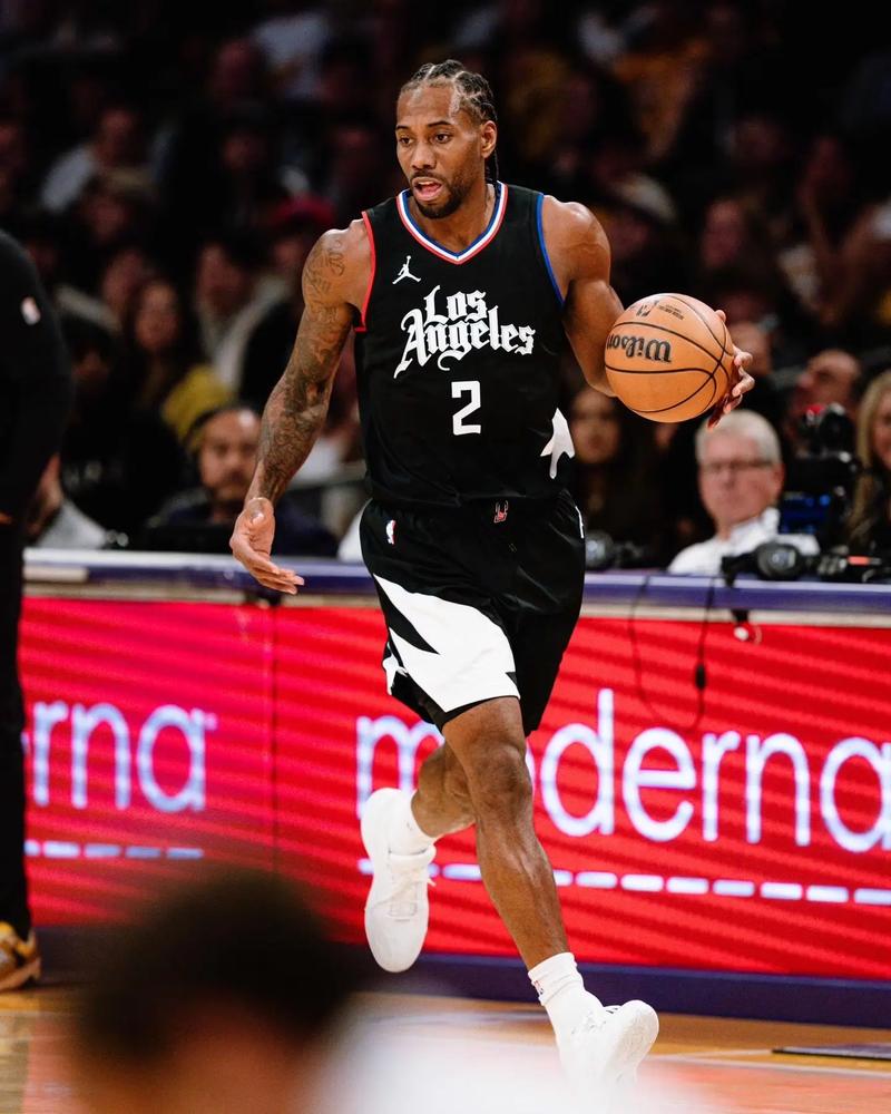 阿夫迪亚连续5场25+5+5，追平利拉德保持的队史纪录